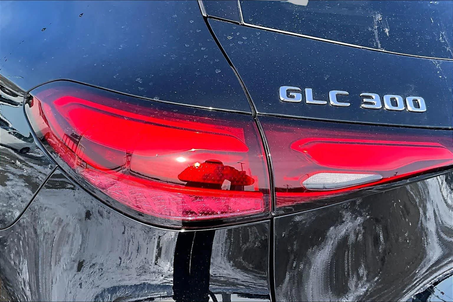 New 2026 040/Black Mercedes-Benz GLC 300 image 6