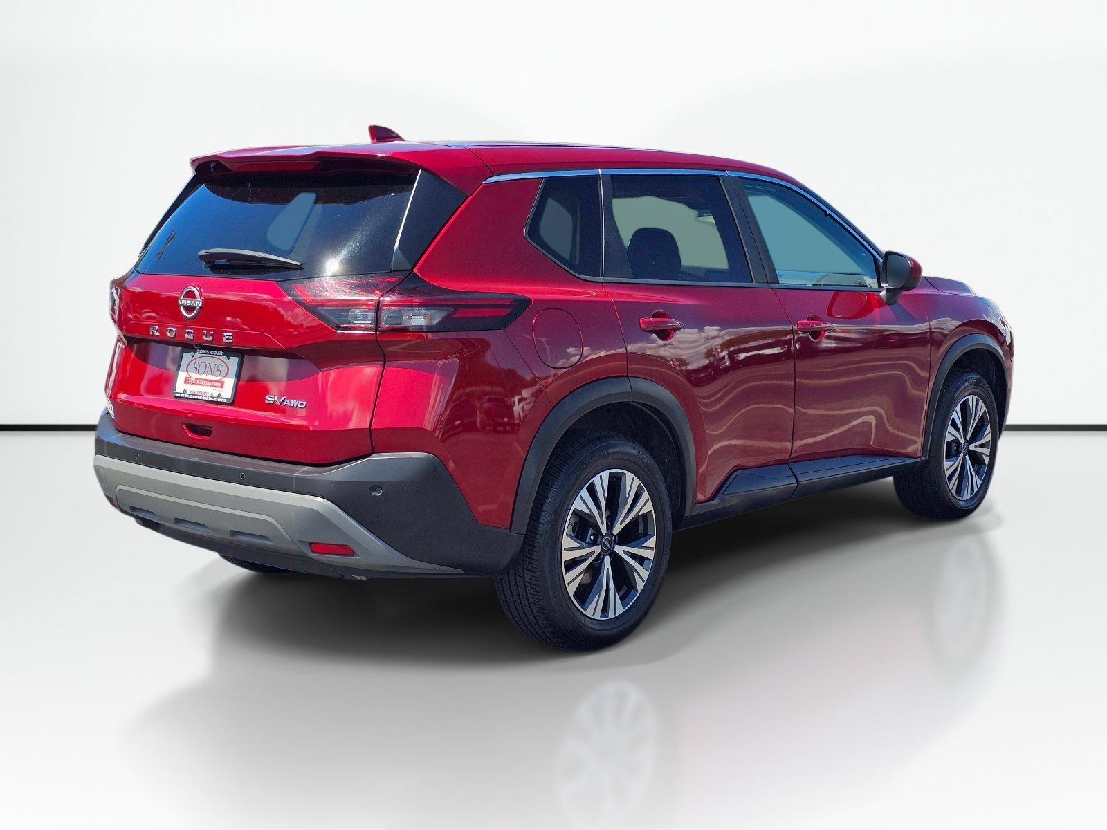 Used 2023 Scarlet Ember Tintcoat Nissan SV image 8