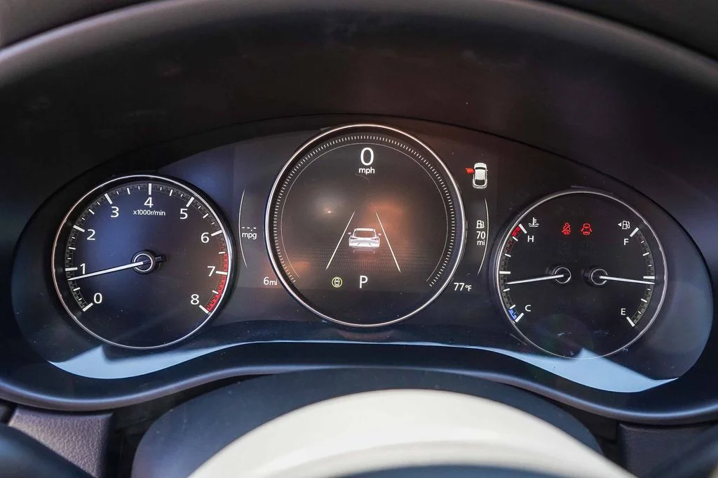 2025 Mazda CX-30 Preferred - Photo 28
