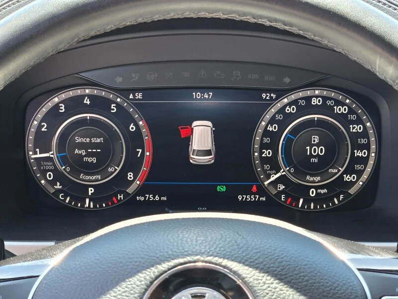 Used 2019 Red Volkswagen SEL image 18