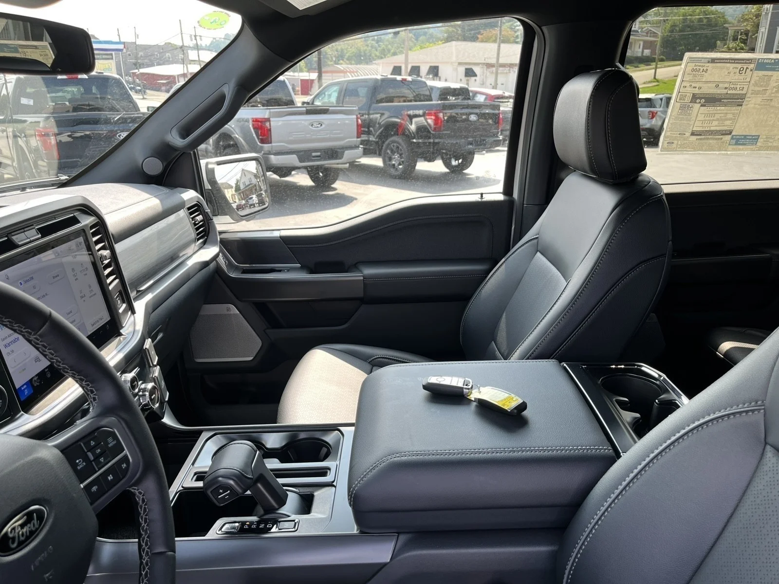 New 2026 Star White Metallic Tri-Coat Ford Lariat® image 23