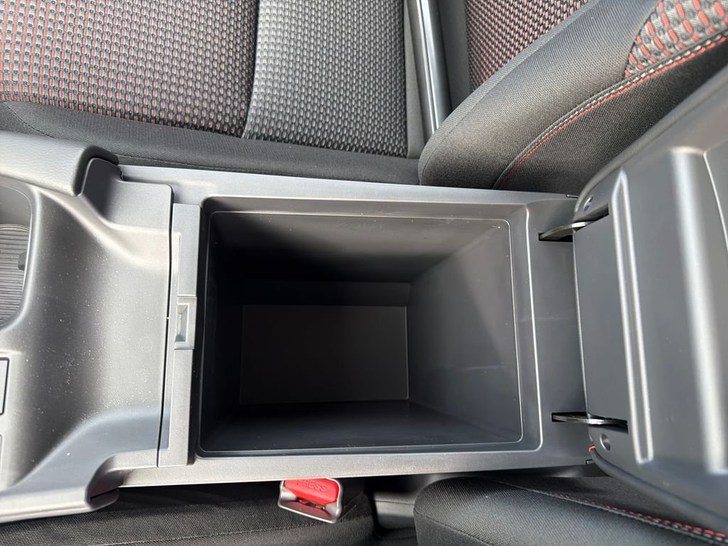 New 2026 Nissan Sentra SR 4D Sedan