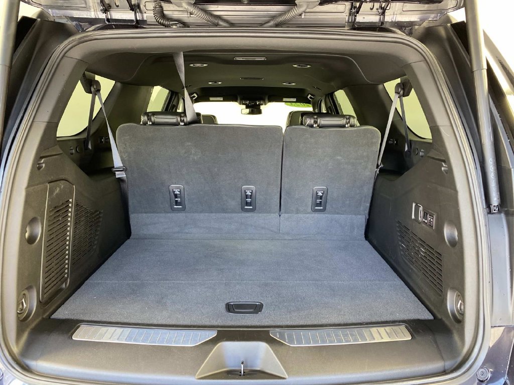 Used 2023 Gray Chevrolet Premier image 8