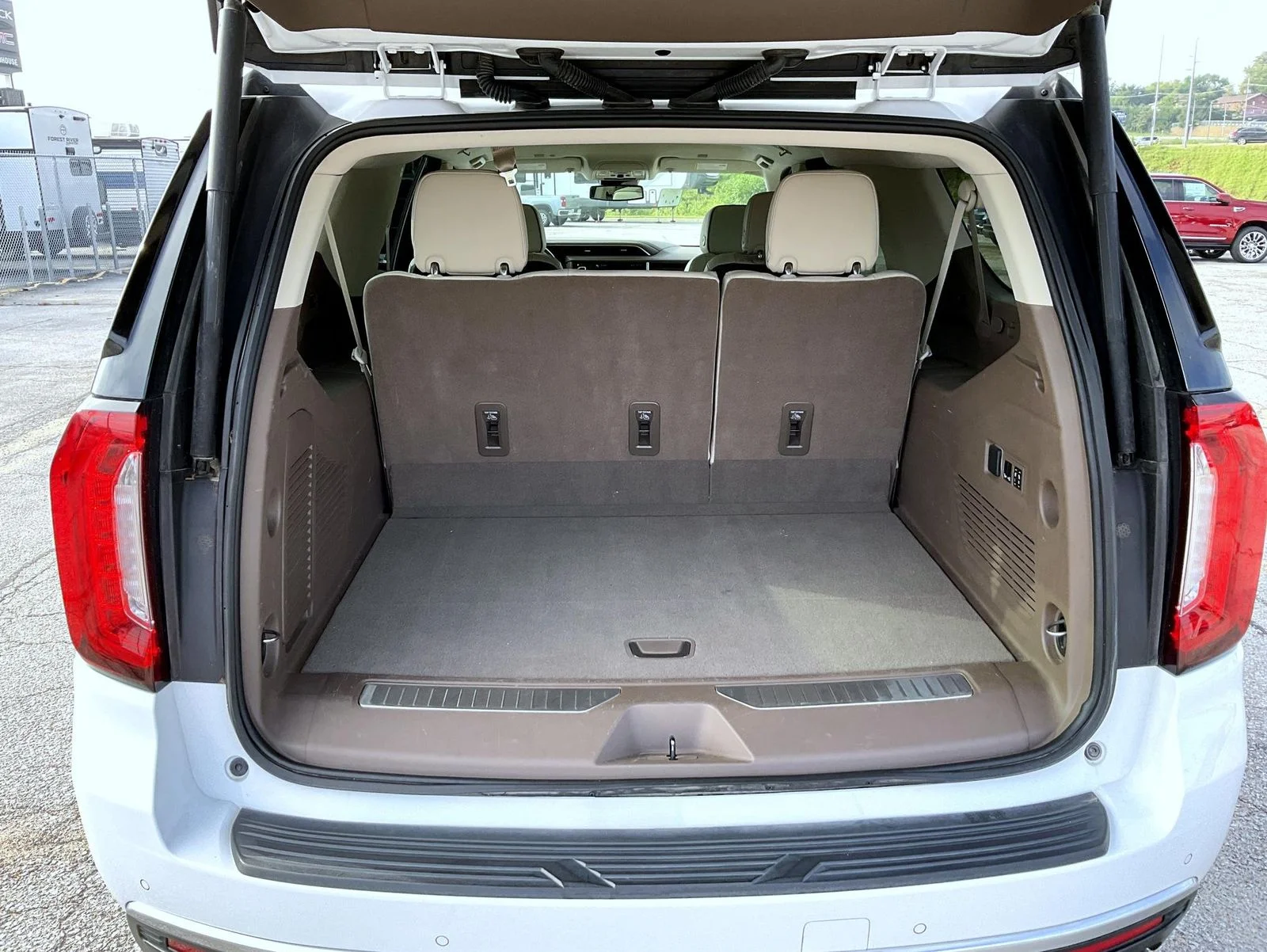Certified Used 2023 White GMC Denali image 22