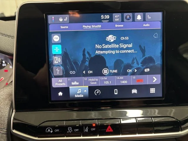 New 2026 Black Jeep Latitude image 19