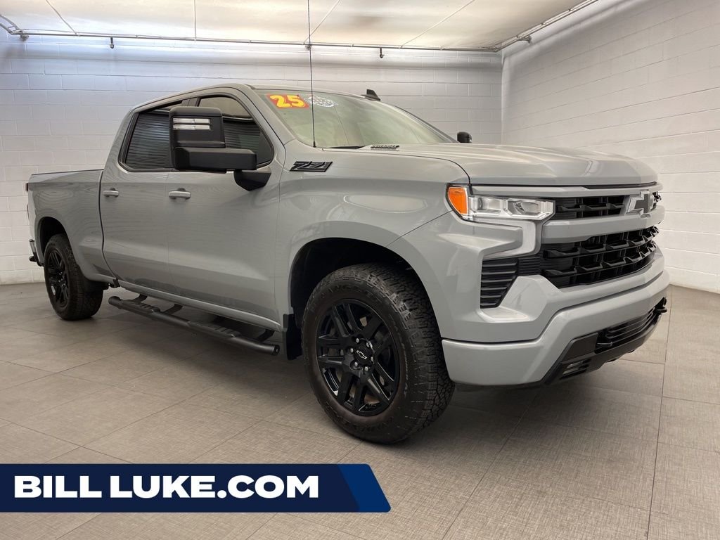 Used 2025 Gray Chevrolet RST image 1