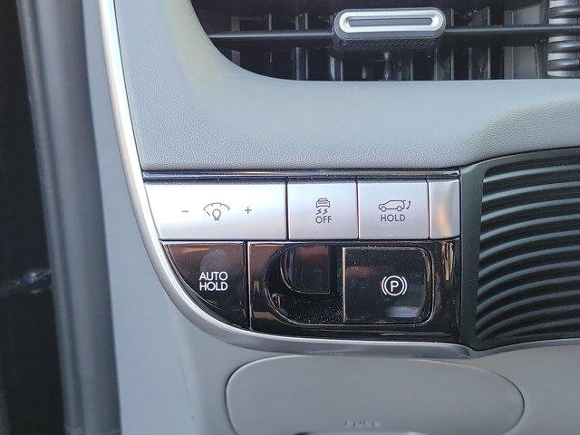 2024 Hyundai IONIQ 5 Limited - Photo 13