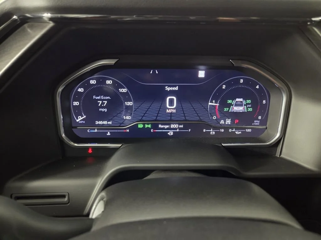 Used 2023 Summit White GMC AT4 image 18