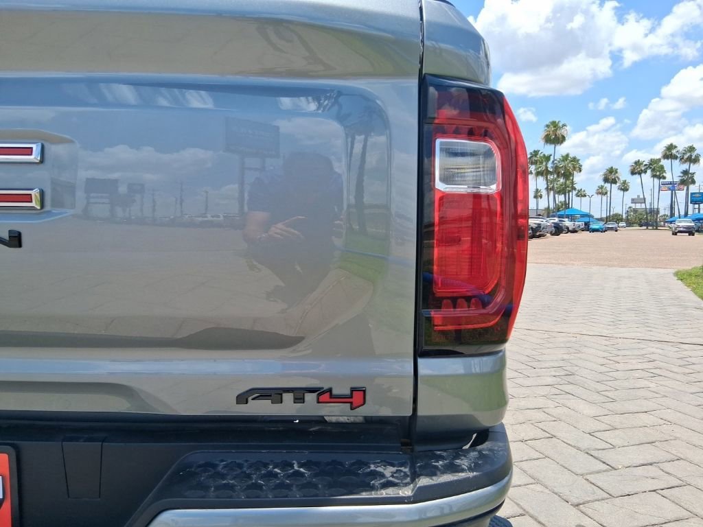 Used 2024 Sterling Metallic GMC AT4 image 9