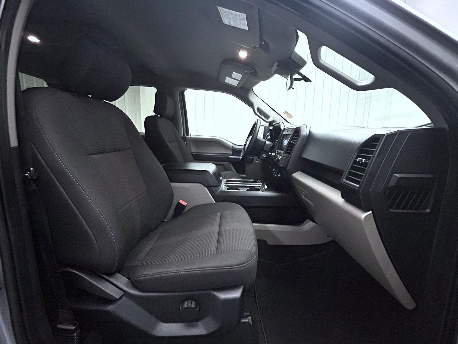 Used 2020 Silver Ford XL image 15