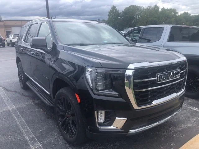 Used 2024 Black GMC SLT image 1