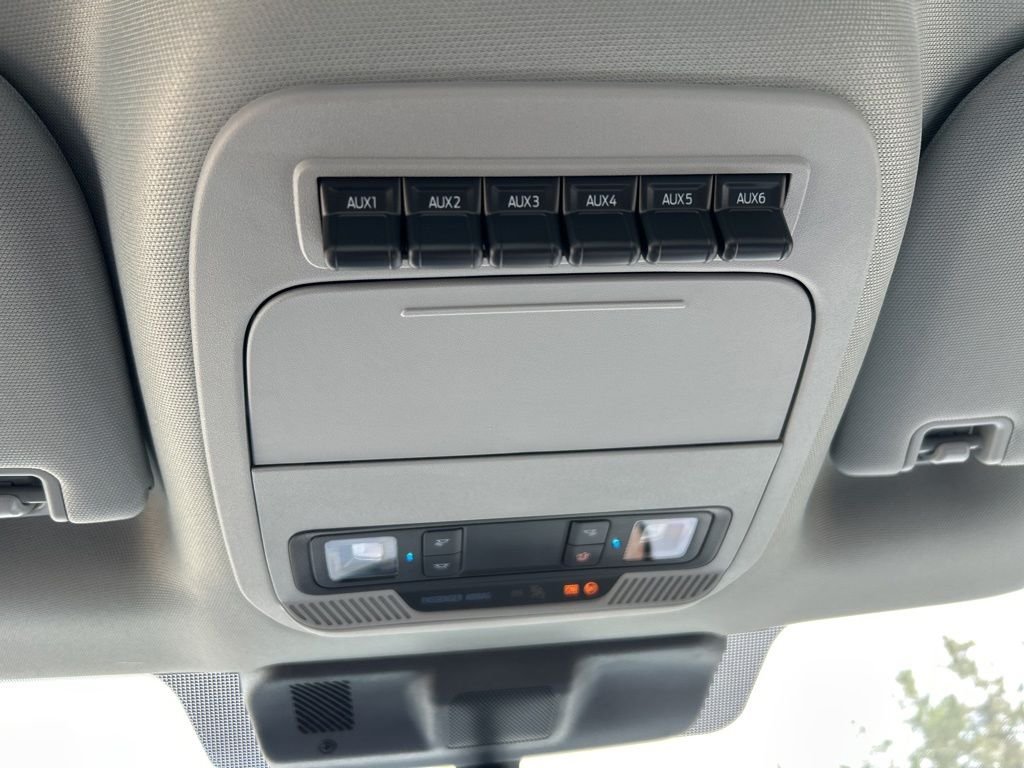 New 2026 Avalanche Ford XL image 34