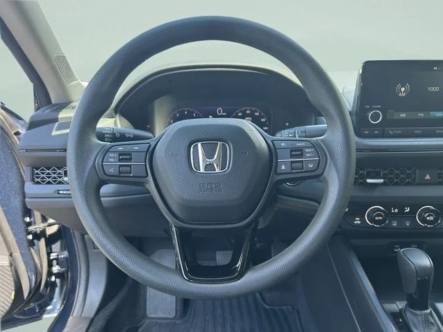 Used 2023  Honda EX image 32