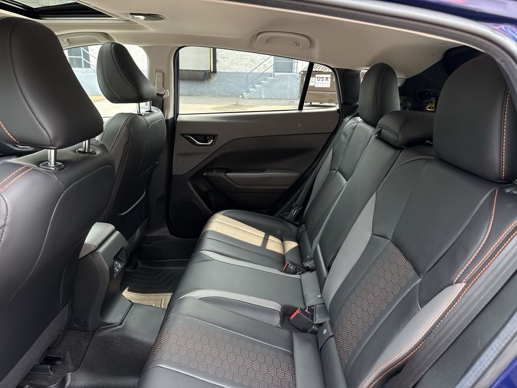 Used 2025 Sapphire Blue Pearl Subaru Limited image 22