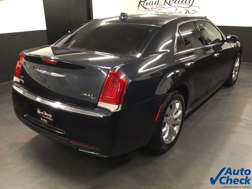 Used 2017 Gray Chrysler C image 11