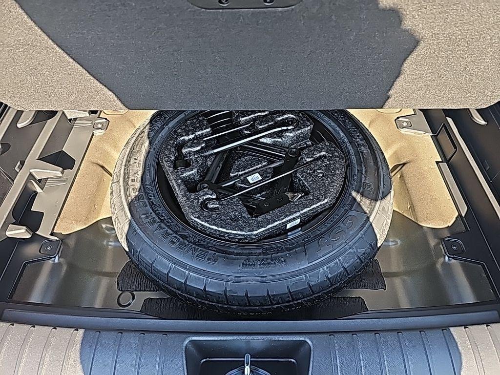 New 2026 Black Hyundai SE AWD image 34