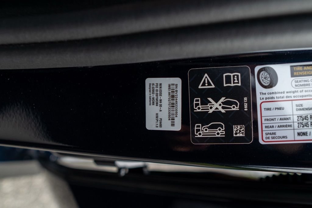Used 2026 Carbon Black Metallic BMW xDrive40i image 21