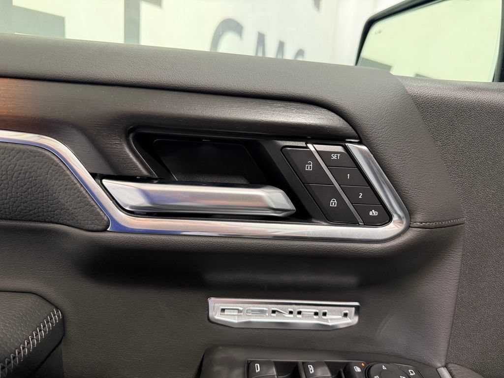 2026 GMC Sierra 1500 Denali - Photo 10