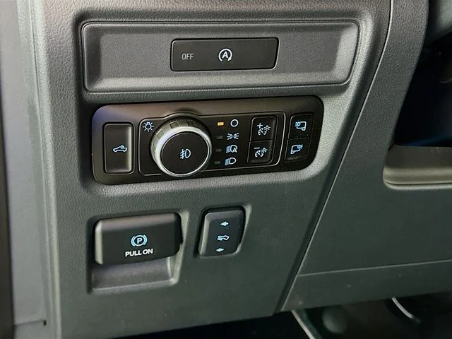 New 2025 Ford F-150 Lariat