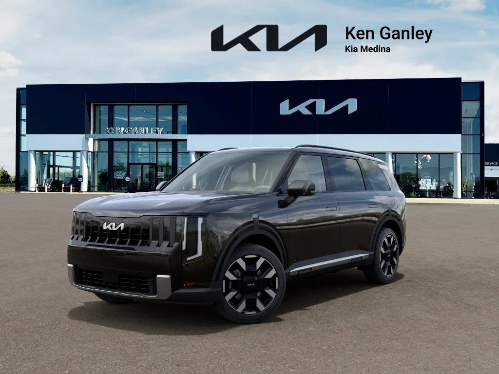 New 2027 Ebony Black Kia S image 1