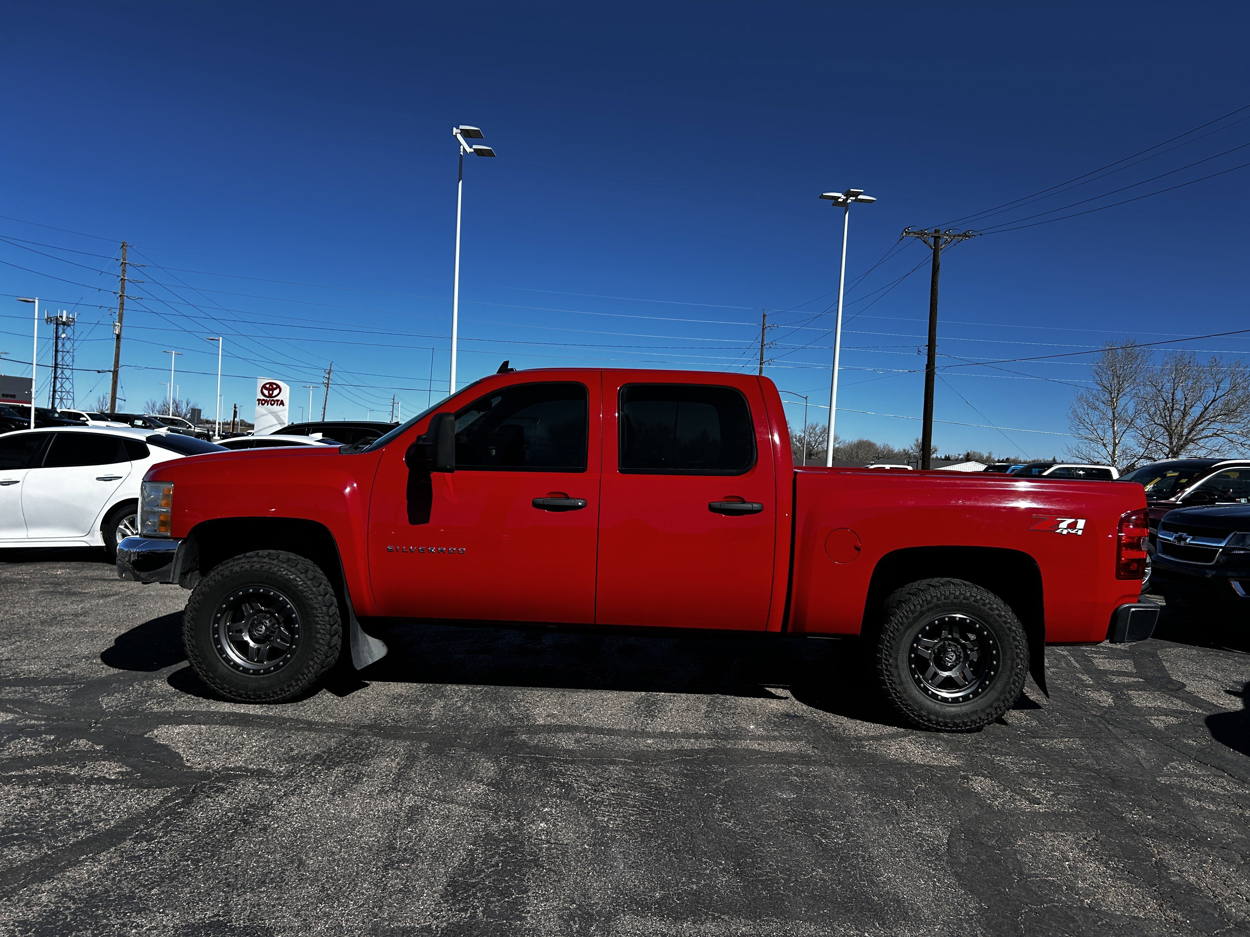 Used 2013 Chevrolet Silverado 1500 LT with VIN 3GCPKSE78DG106367 for sale in Cheyenne, WY