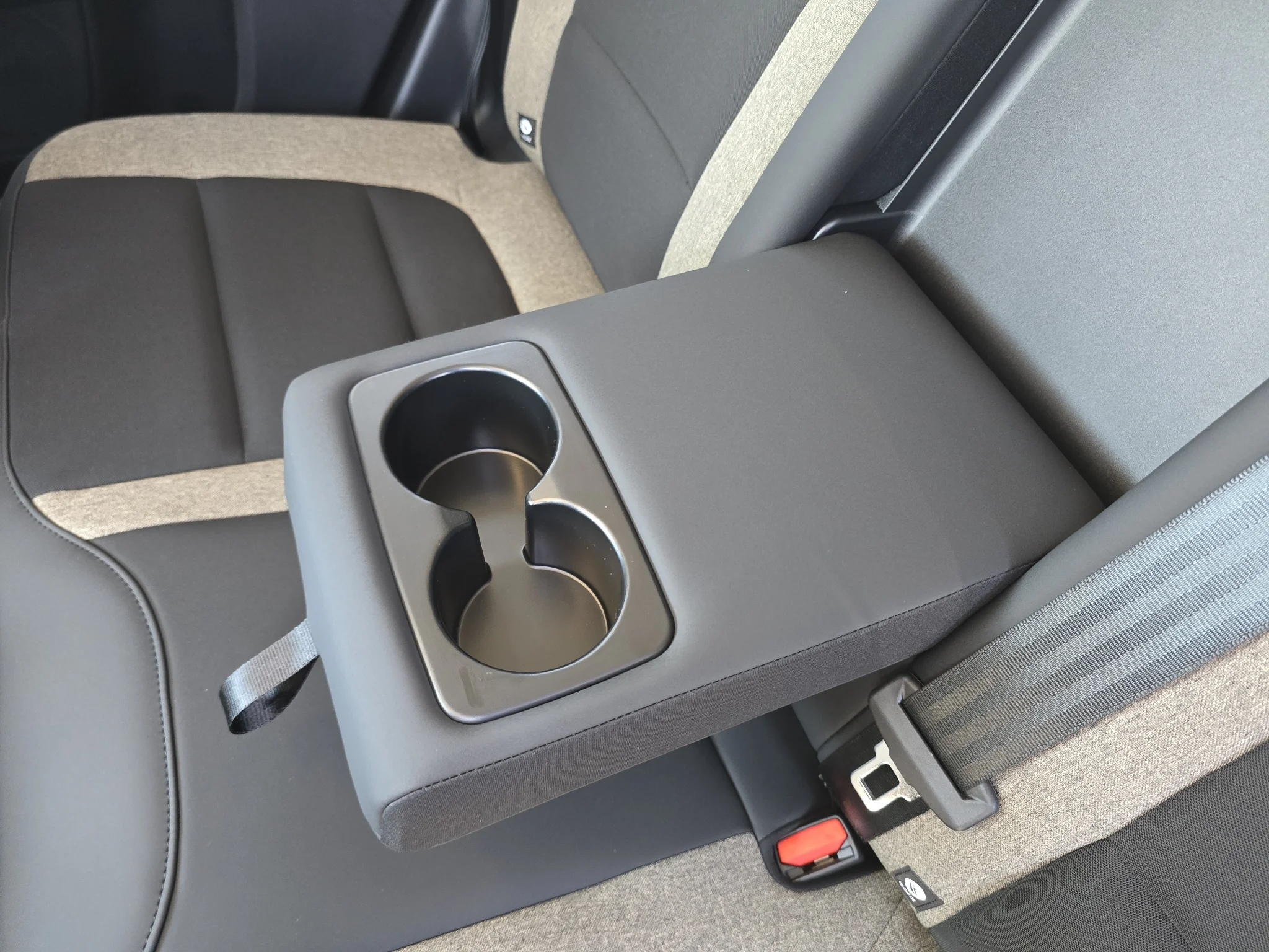 New 2026 Carbonized Gray Metallic Ford Big Bend® image 32