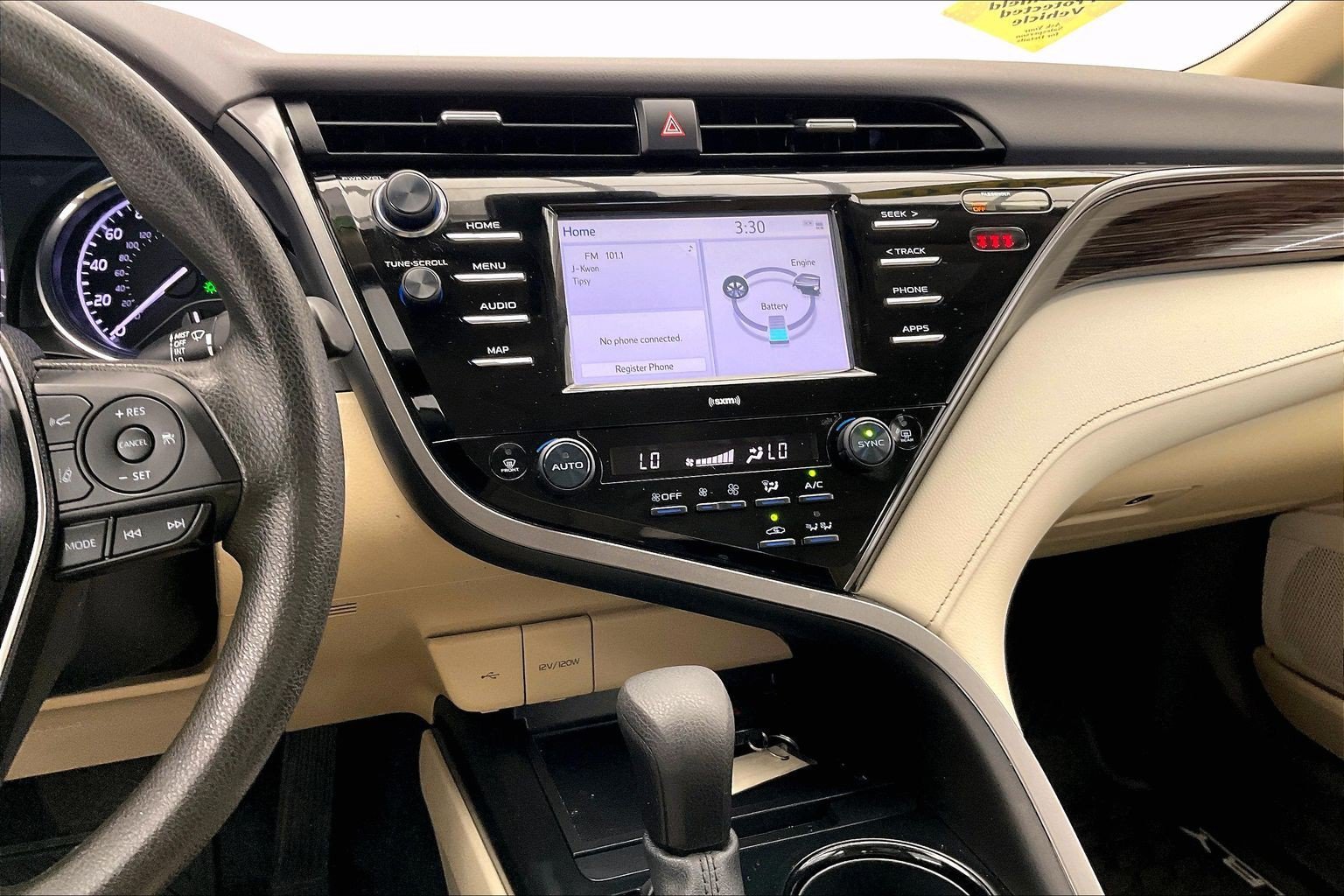 Used 2020 Super White Toyota LE image 5