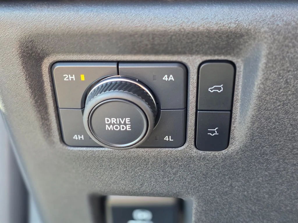 Used 2025 White Ford Active image 45