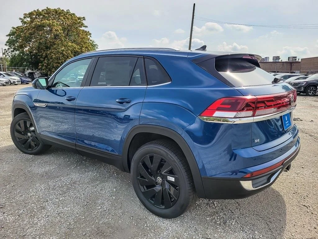 2026 Volkswagen Atlas Cross Sport SE w/Tech - Photo 7