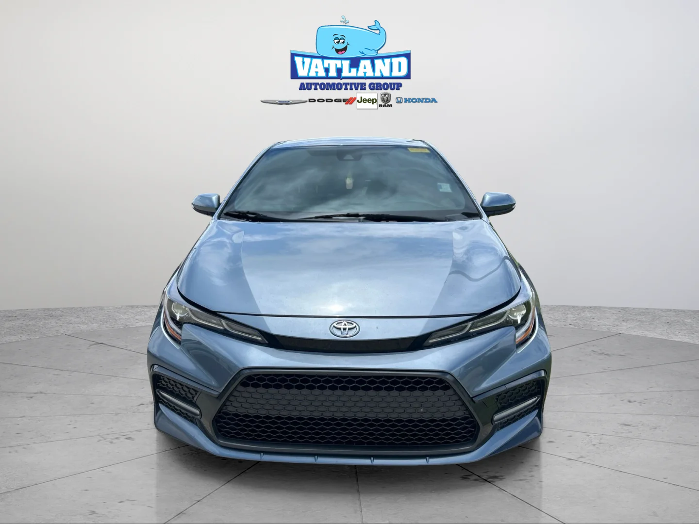 Used 2022 Celestite Toyota SE image 8