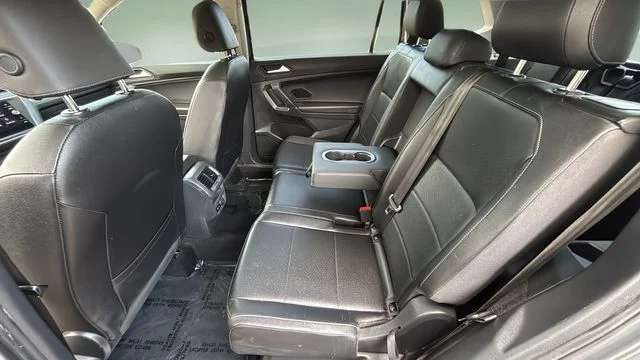 Used 2020 Gray Volkswagen 2.0T SE image 20