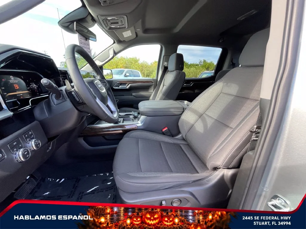 New 2026 Sterling Metallic GMC Elevation image 10