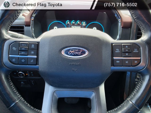 Used 2022 Star White Metallic Tri-Coat Ford Lariat image 15