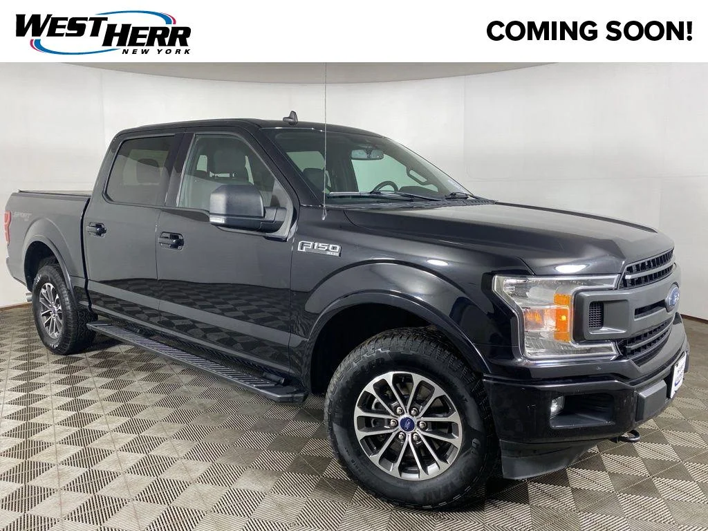 Used 2019 Black Metallic Ford XLT image 1