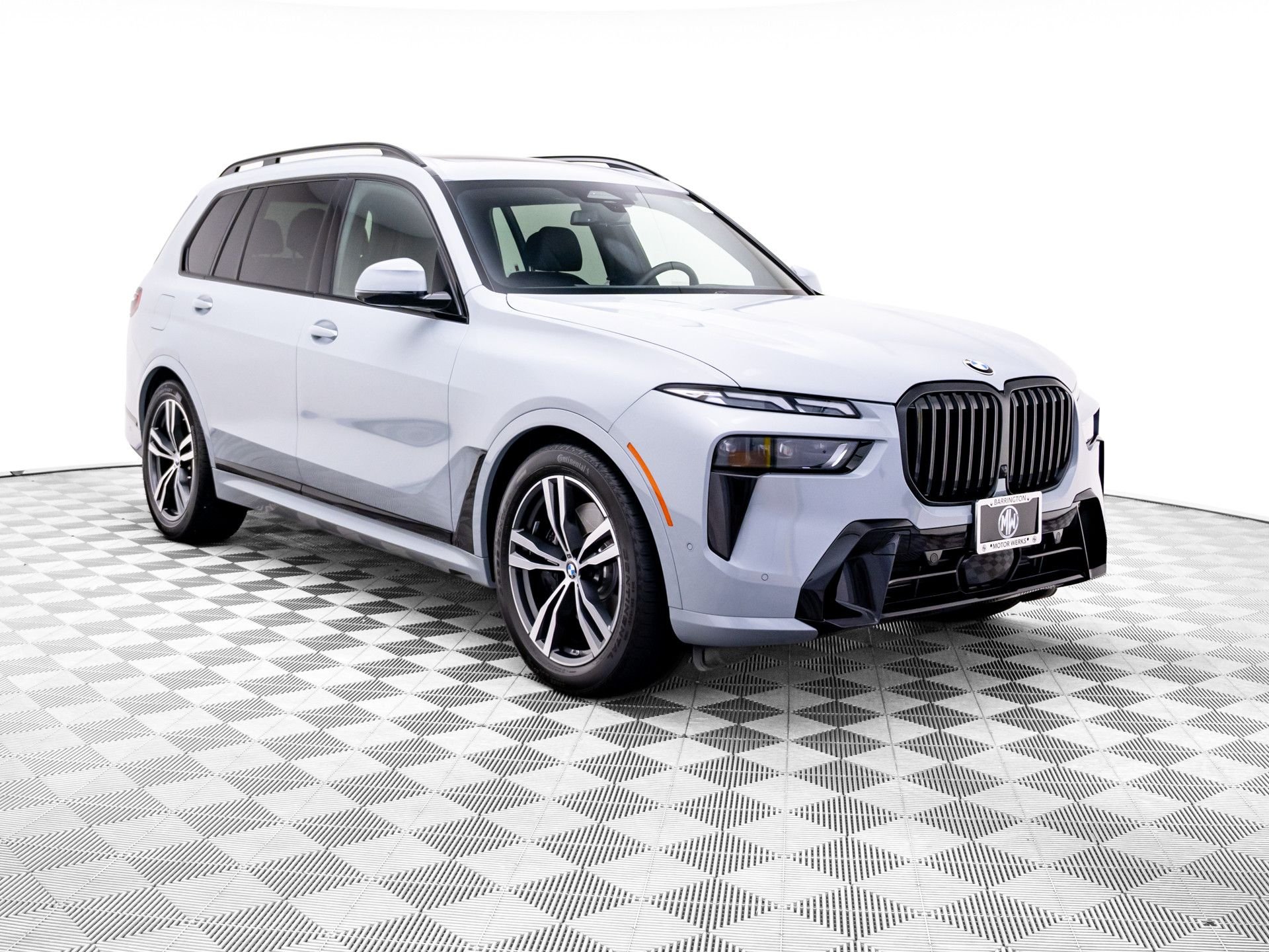 Certified Used 2026 Brooklyn Grey Metallic BMW xDrive40i image 8
