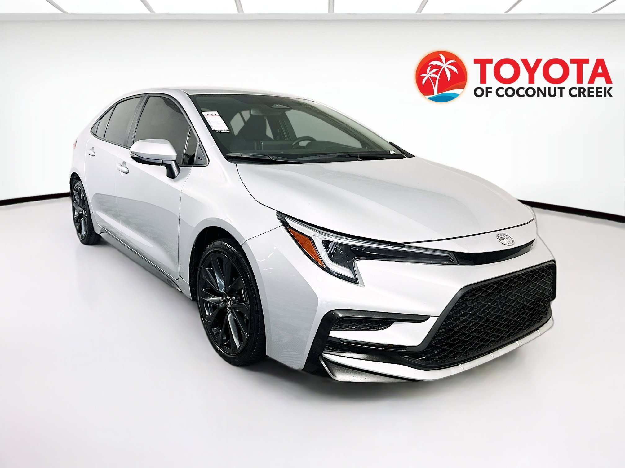 2024 Toyota Corolla thumbnail 3