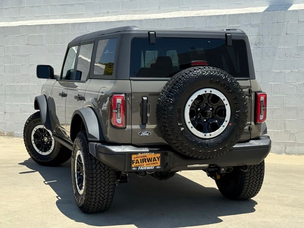 New 2026 Marsh Gray Ford Badlands® image 4