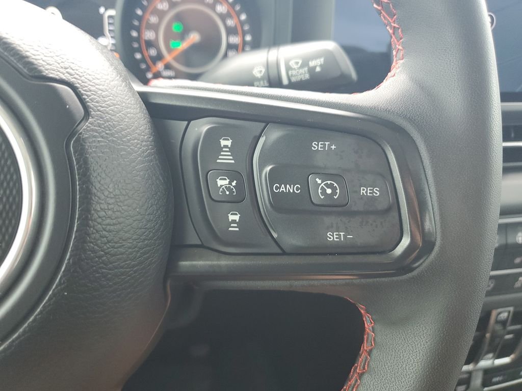 Used 2024 White Jeep Rubicon image 22