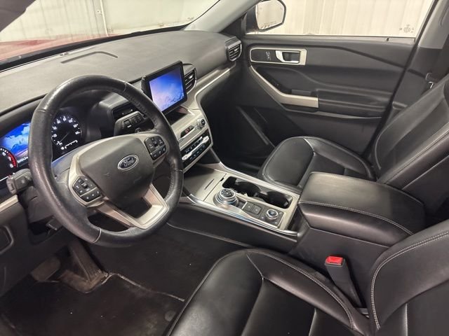 Used 2020 Red Ford XLT image 8