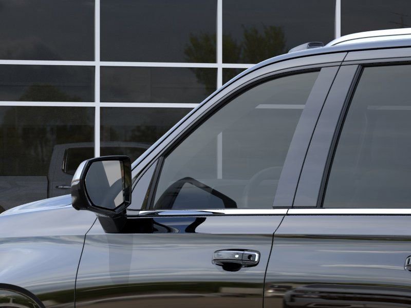 2026 Chevrolet Suburban Premier - Photo 15