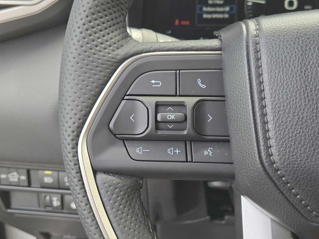 2026 Toyota Tundra Limited - Photo 25
