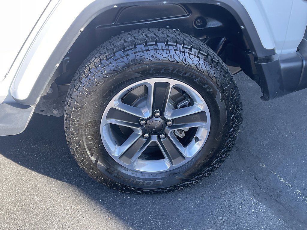 2022 Jeep Wrangler Unlimited Sahara - Photo 14