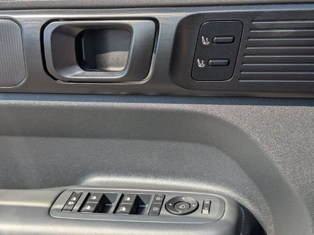 Used 2025 Gray Hyundai Calligraphy image 20