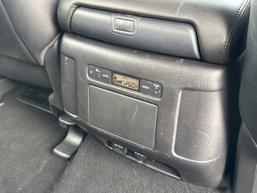 Used 2024 Gray Nissan SL image 17