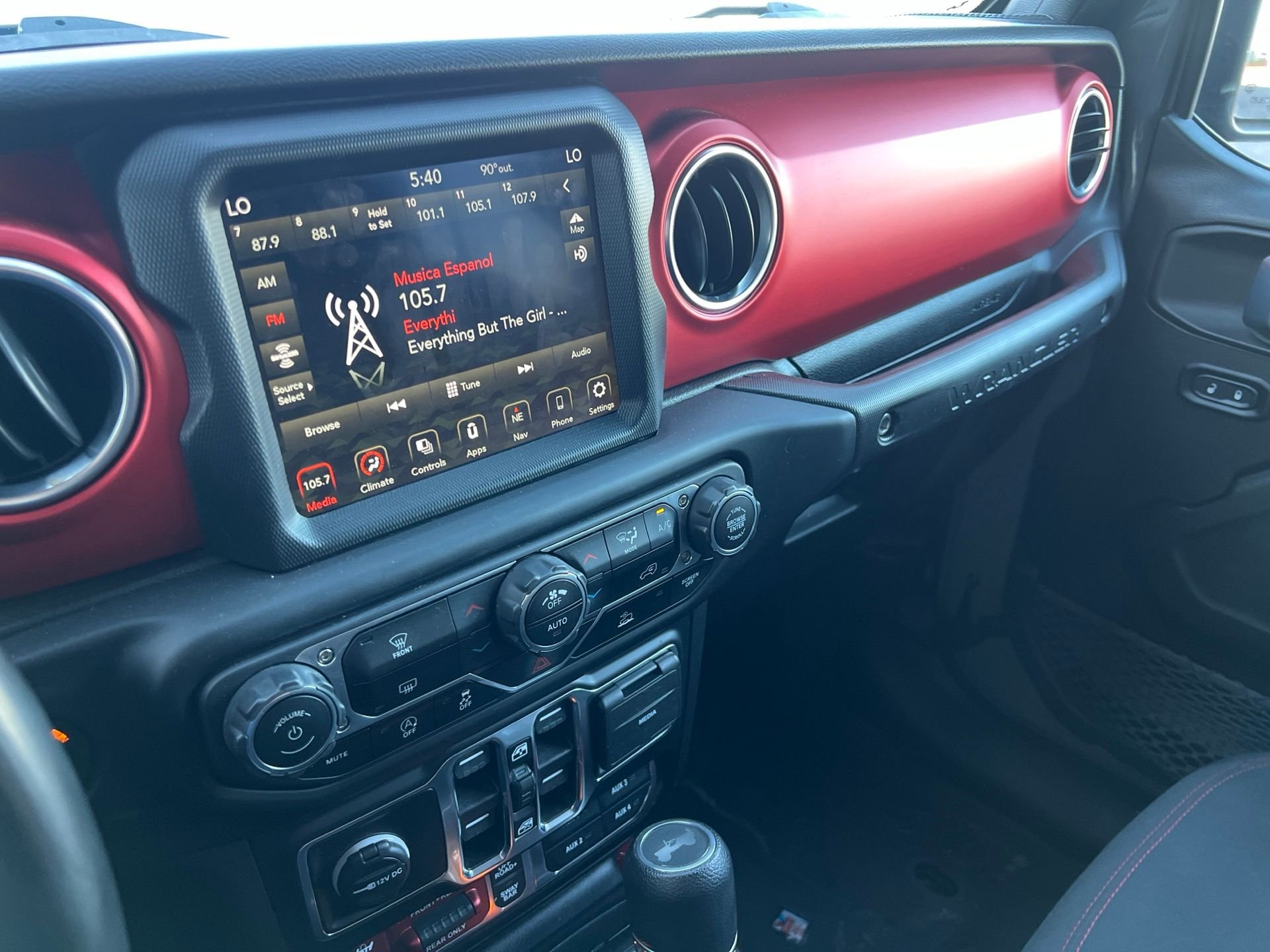 Used 2022 Gray Jeep Unlimited Rubicon image 32