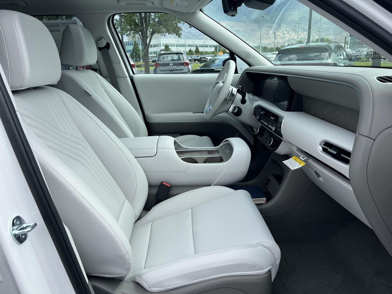 New 2026 Creamy White Pearl Hyundai SEL Premium 8P image 55
