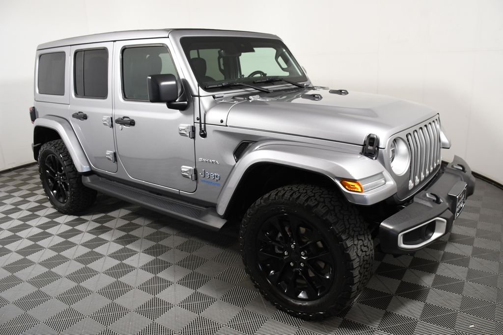 Used 2021 Billet Silver Metallic Clearcoat Jeep Unlimited Sahara 4xe image 8