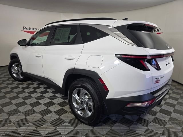 Used 2023 White Pearl Hyundai SEL image 27