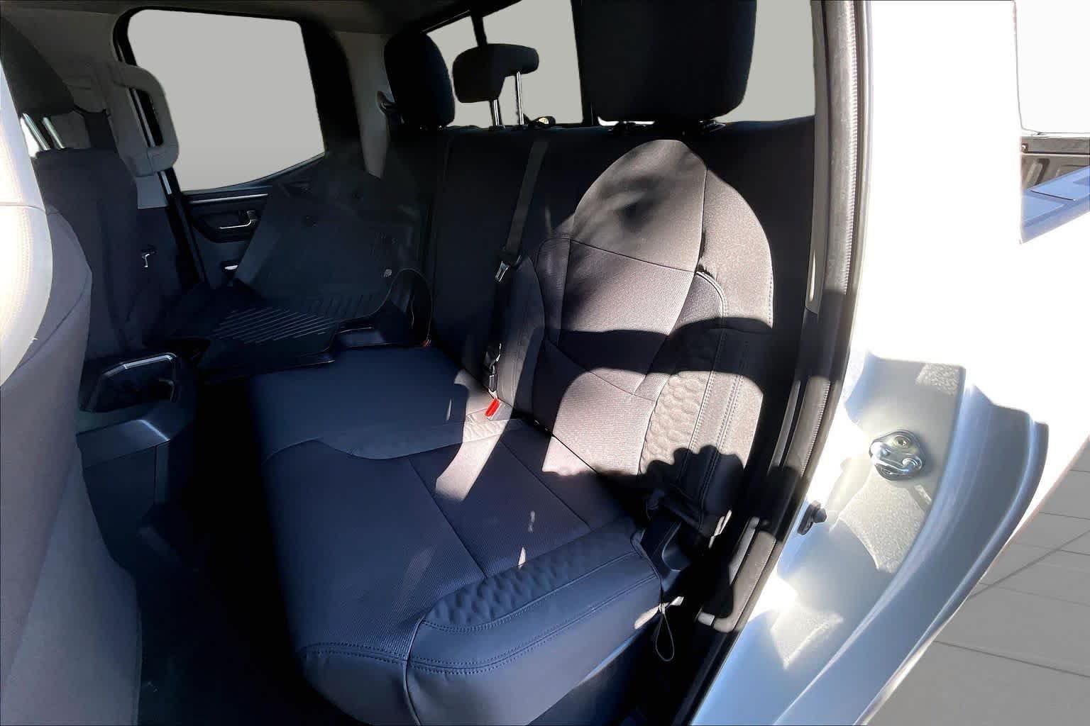 Used 2023 Ice Cap Toyota SR5 image 19