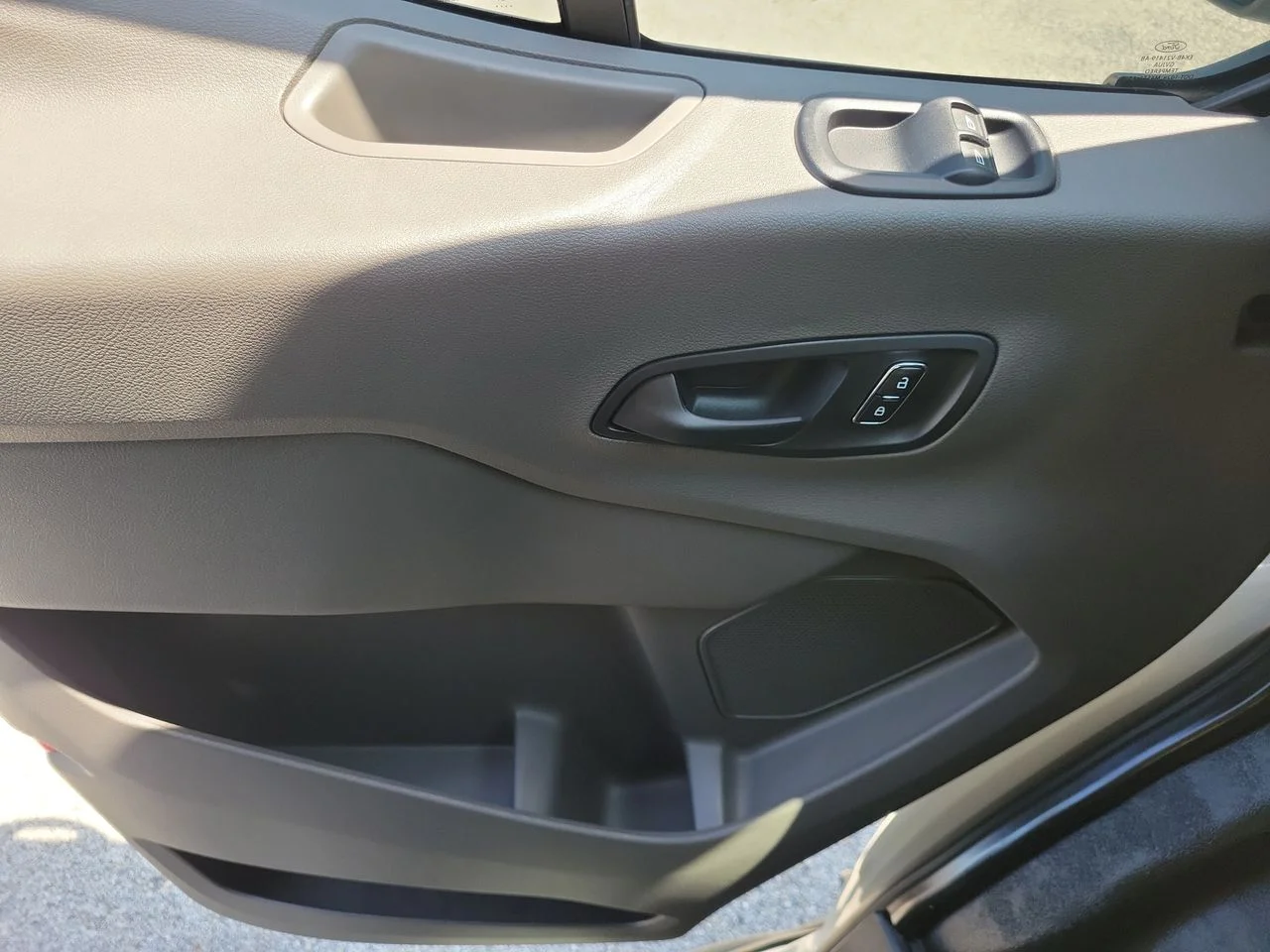 Used 2025 White Ford Base image 22